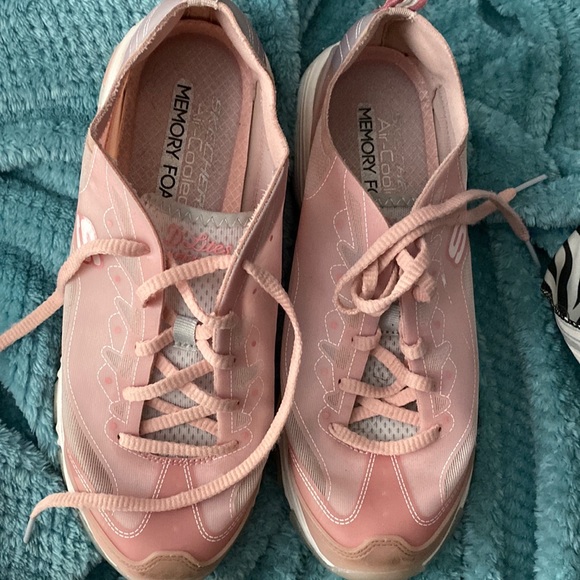 Light Pink Memory Foam Air-Cooled Skechers - Picture 1 of 3
